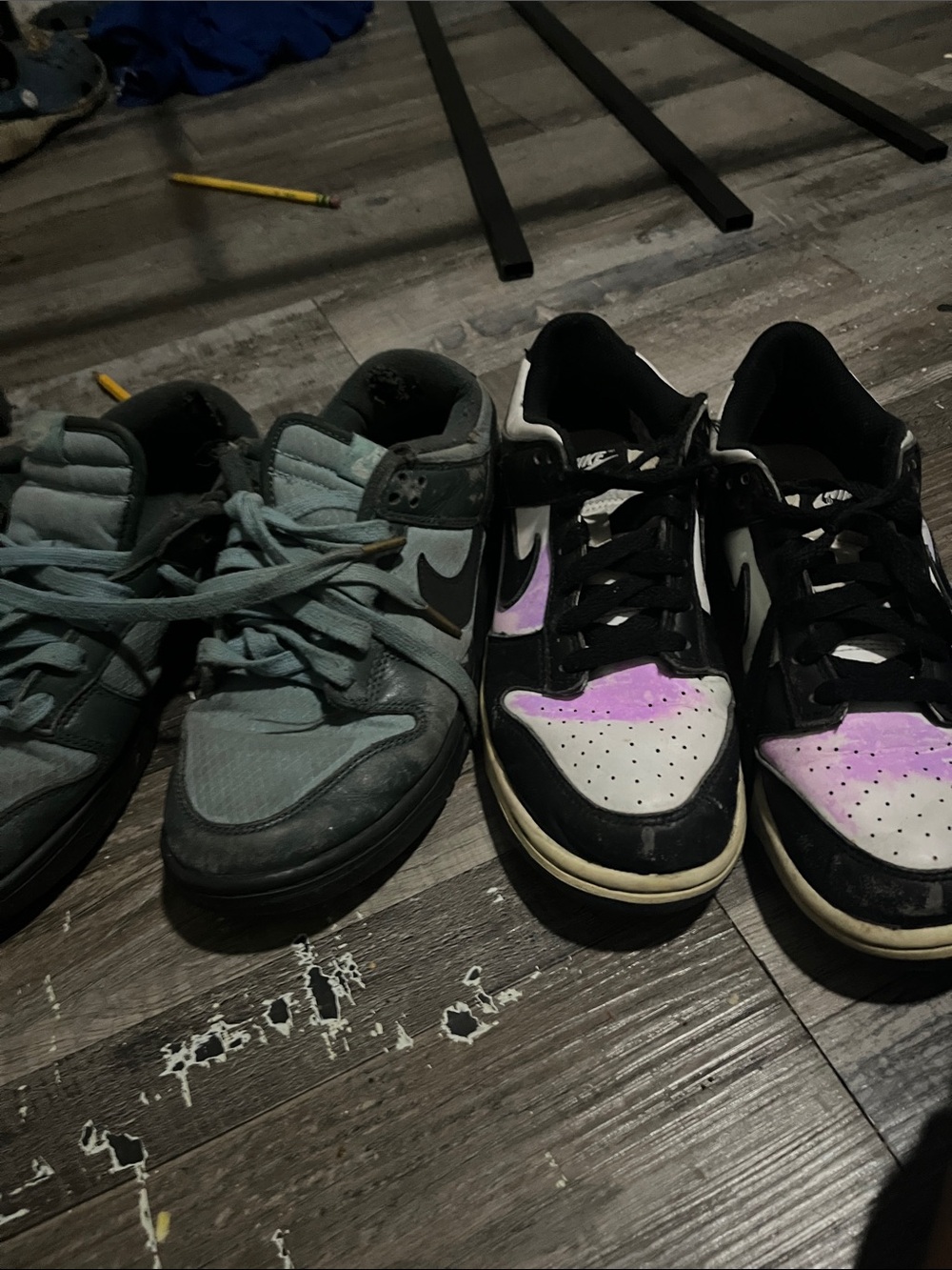 Nike Kids Low-Top Sneakers in Teal, Black & Purple